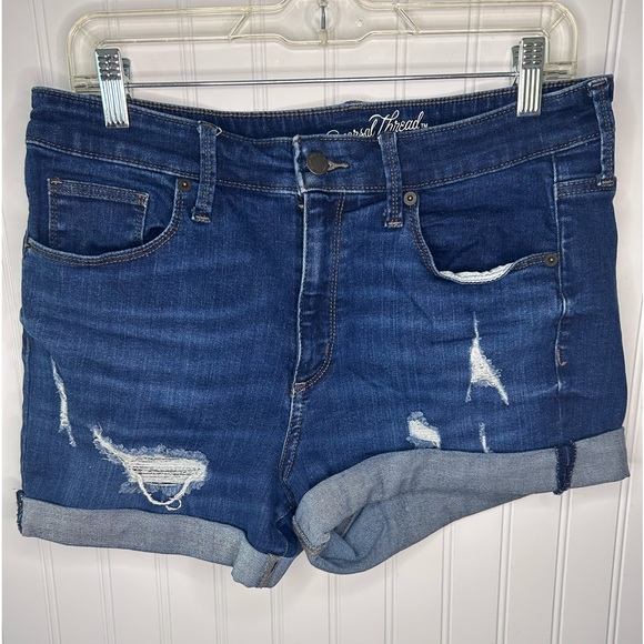 Universal Thread Women’s High Rise Midi Jean Shorts, 12 - Picture 1 of 5